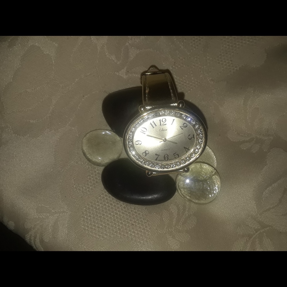 ⭐️Watch - Picture 3 of 3
